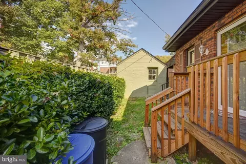 110 Manor Ave, Baltimore, MD 21206 photo 29