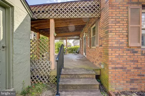 110 Manor Ave, Baltimore, MD 21206 photo 40