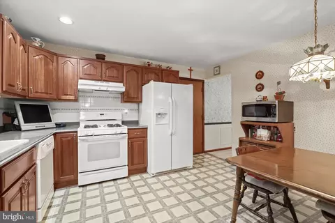38 Windemere Pkwy, Phoenix, MD 21131 photo 16