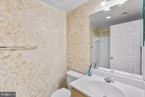 7641 Gladstone Rd #5-7641, Windsor Mill, MD 21244 photo 18