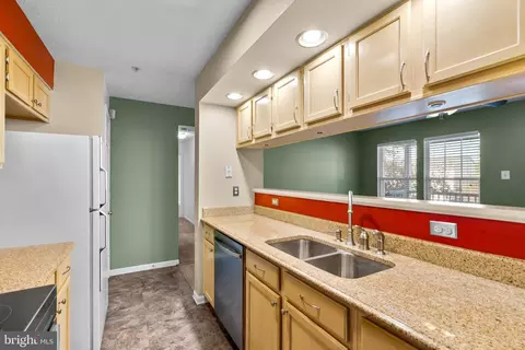 7641 Gladstone Rd #5-7641, Windsor Mill, MD 21244 photo 13