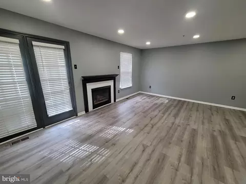 7733 Cornerstone Way, Windsor Mill, MD 21244 photo 11