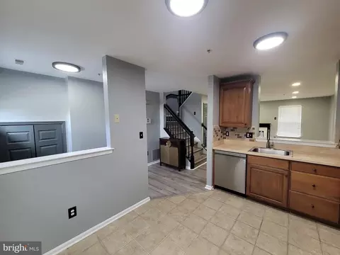 7733 Cornerstone Way, Windsor Mill, MD 21244 photo 5