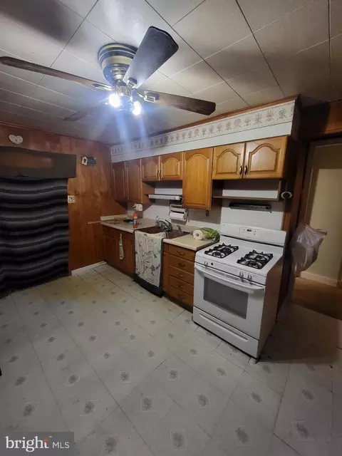 1333 Willow Rd, Dundalk, MD 21222 photo 8