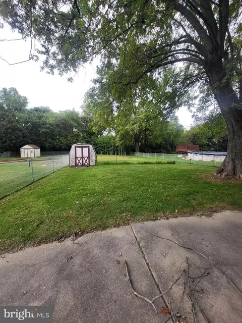 1333 Willow Rd, Dundalk, MD 21222 photo 3