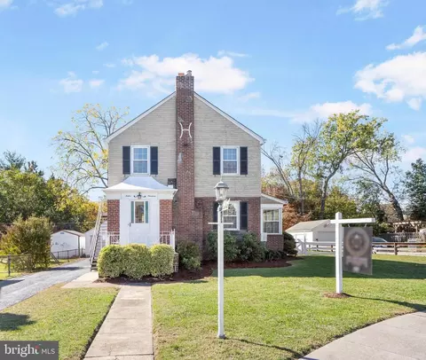 1219 Circle Dr, Halethorpe, MD 21227