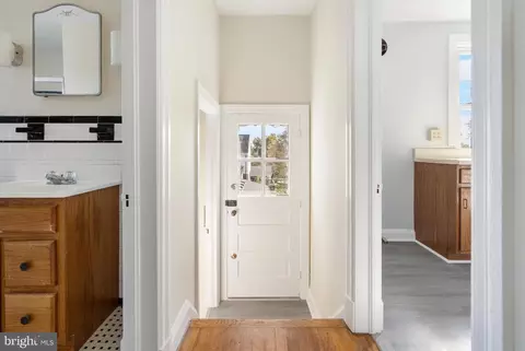 1219 Circle Dr, Halethorpe, MD 21227 photo 25