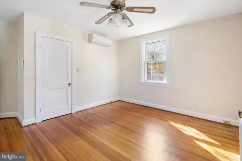 1219 Circle Dr, Halethorpe, MD 21227 photo 17