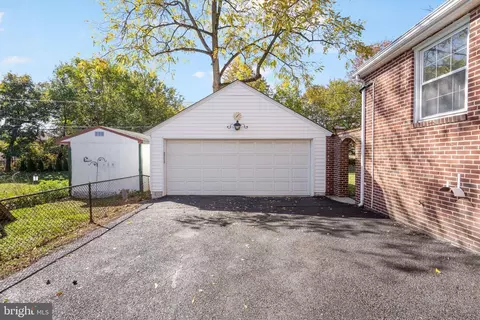 1219 Circle Dr, Halethorpe, MD 21227 photo 34