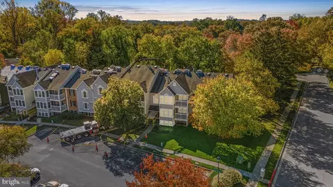 1494 Greenbriar Cir #1-1494, Pikesville, MD 21208