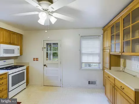 5711 Keithley Rd, White Marsh, MD 21162 photo 4