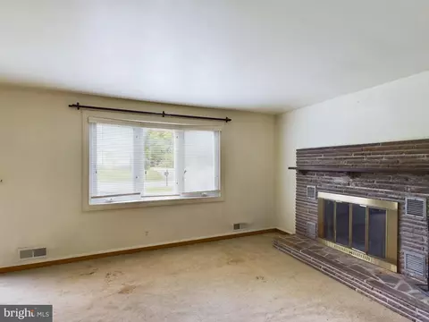 5711 Keithley Rd, White Marsh, MD 21162 photo 10