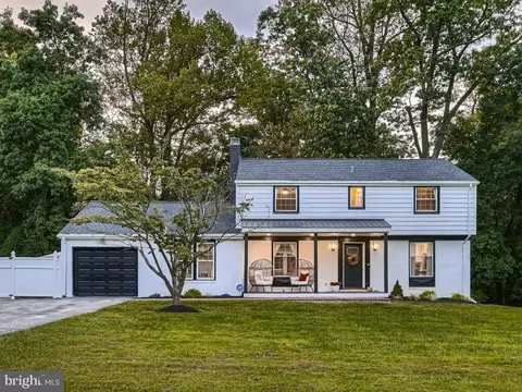 102 Nob Hill Park Dr, Reisterstown, MD 21136
