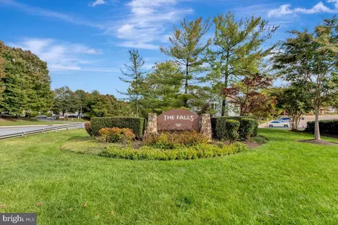 6949 Copperbend Ln, Baltimore, MD 21209 photo 36
