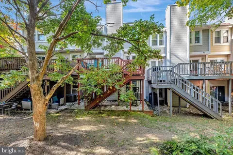 6949 Copperbend Ln, Baltimore, MD 21209 photo 30