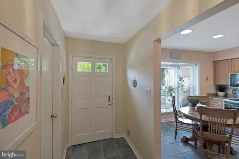 6949 Copperbend Ln, Baltimore, MD 21209 photo 6