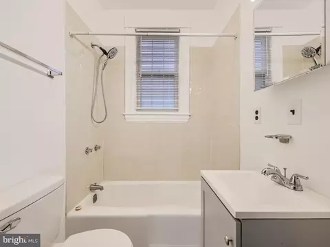 738 Overbrook, Baltimore, MD 21212 photo 5