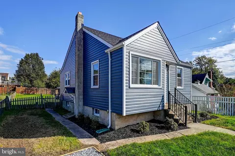 5239 Dewitt Rd, Halethorpe, MD 21227 photo 3