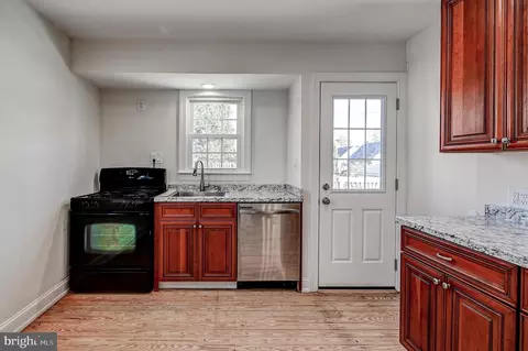 5239 Dewitt Rd, Halethorpe, MD 21227 photo 8