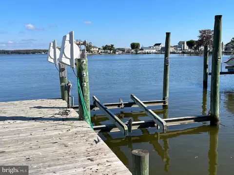 6708 River Drive Rd, Sparrows Point, MD 21219 photo 4