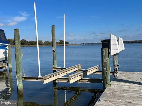 6708 River Drive Rd, Sparrows Point, MD 21219 photo 5