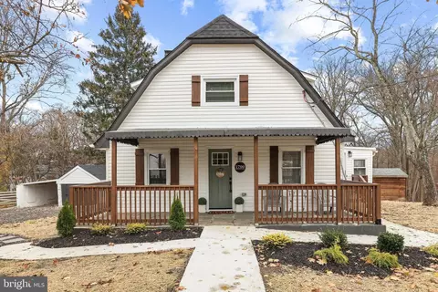 1700 Rockhaven Ave, Catonsville, MD 21228