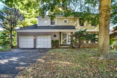 14 White Willow Ct, Owings Mills, MD 21117