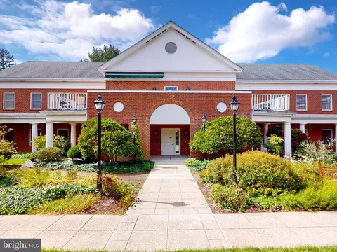 515 Brightwood Club Dr #515, Lutherville Timonium, MD 21093