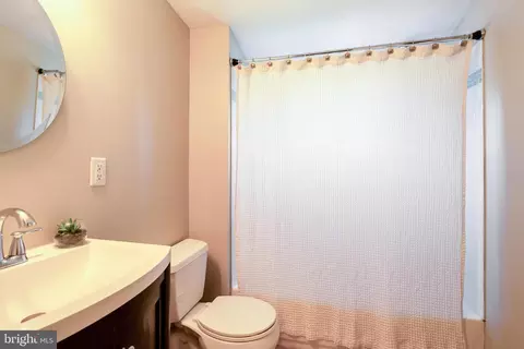 2810 Manoff Rd, Halethorpe, MD 21227 photo 20