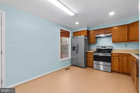 7855 Paddock Way, Windsor Mill, MD 21244 photo 8