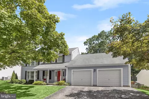 3 Bray Ct, Catonsville, MD 21228