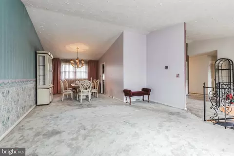 7900 Audubon Ct, Windsor Mill, MD 21244 photo 17