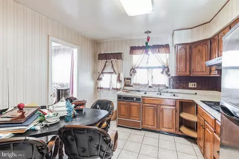 7900 Audubon Ct, Windsor Mill, MD 21244 photo 8