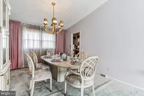 7900 Audubon Ct, Windsor Mill, MD 21244 photo 11