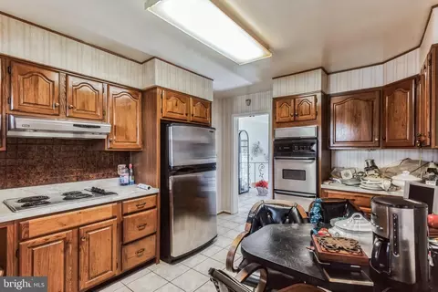 7900 Audubon Ct, Windsor Mill, MD 21244 photo 7