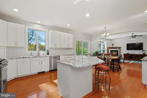 14543 Manor Rd, Phoenix, MD 21131 photo 15