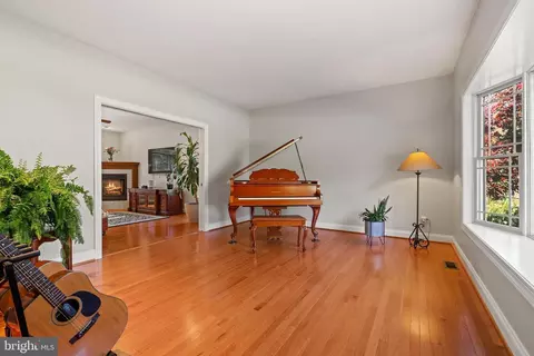 14543 Manor Rd, Phoenix, MD 21131 photo 10
