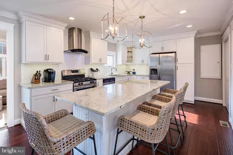 8911 Hinton Ave, Sparrows Point, MD 21219