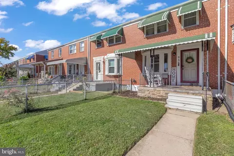 956 N Marlyn Ave, Essex, MD 21221