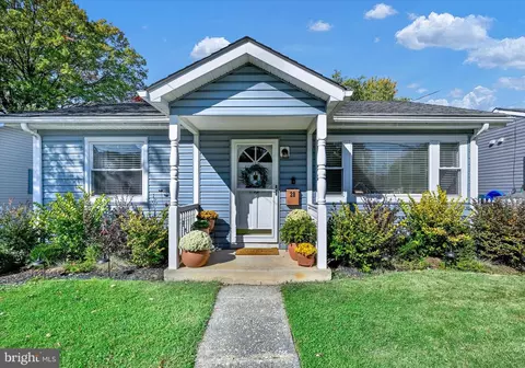 28 Dogwood Dr, Middle River, MD 21220