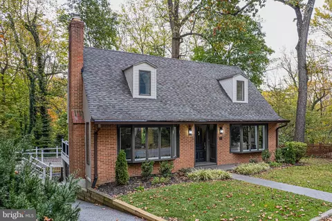 24 Charles Ln, Towson, MD 21204