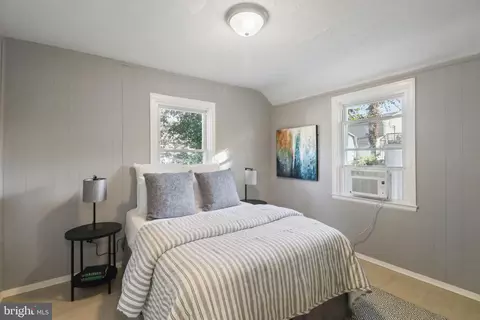 Bedroom - 3501 Sollers Point Rd, Dundalk, MD 21222 photo 1 of 6