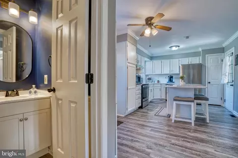 16 Leinster Garth, Nottingham, MD 21236 photo 18