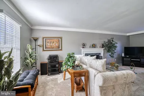 16 Leinster Garth, Nottingham, MD 21236 photo 8