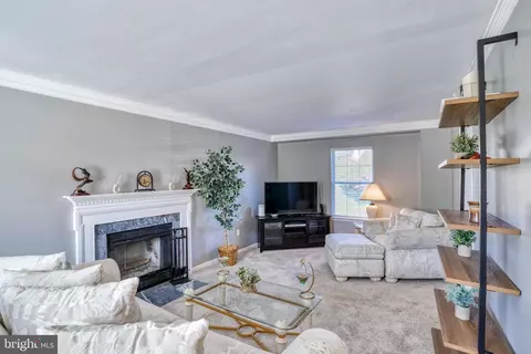 16 Leinster Garth, Nottingham, MD 21236 photo 2