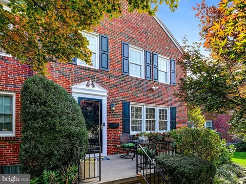 8111 Barksdale Rd, Towson, MD 21286