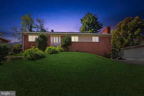 1018 Flagtree Ln, Pikesville, MD 21208