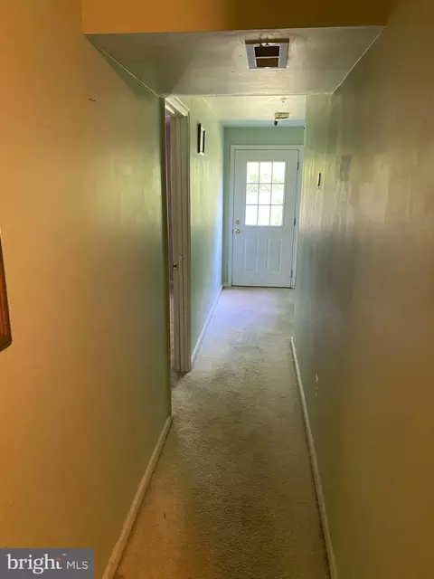 4615 Warren Tree, Baltimore, MD 21229 photo 11