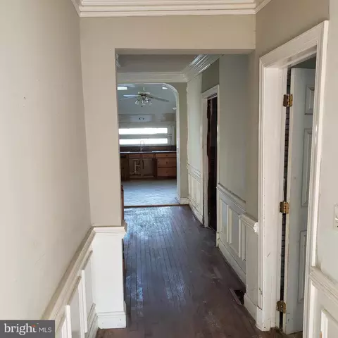 3605 Annapolis Rd, Halethorpe, MD 21227 photo 5