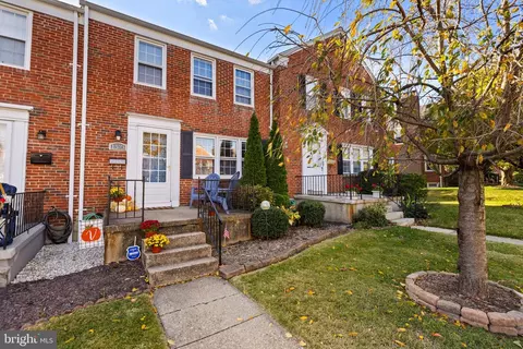 1573 Cottage Ln, Towson, MD 21286